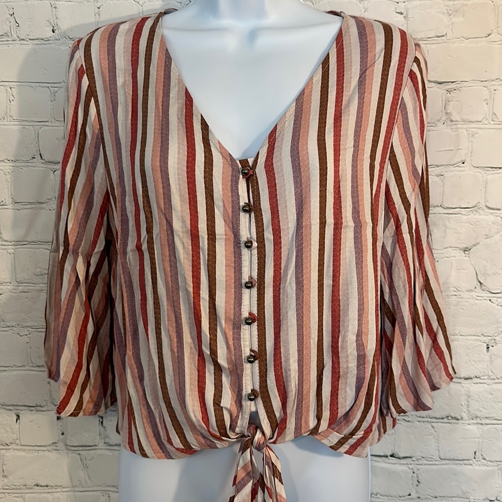 Urban Romantics nwot top